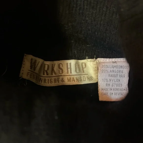 ✨Vintage Lambswool & Rabbit Hair Blend Sweater✨ - Picture 4 of 7